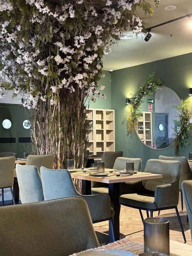 TABERU Restaurante asiático restaurant in Utrera