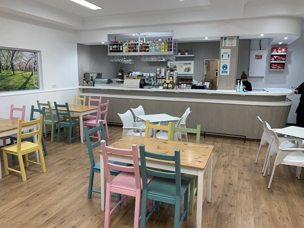 Bar Casa Picholi restaurant in Utrera