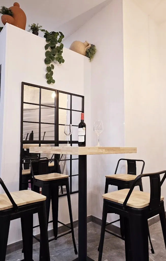 CASA CEJUDO restaurant in Utrera