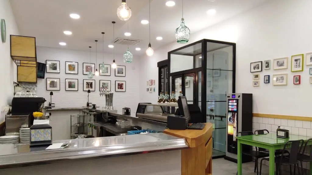 Bar Las Delicias restaurant in Utrera