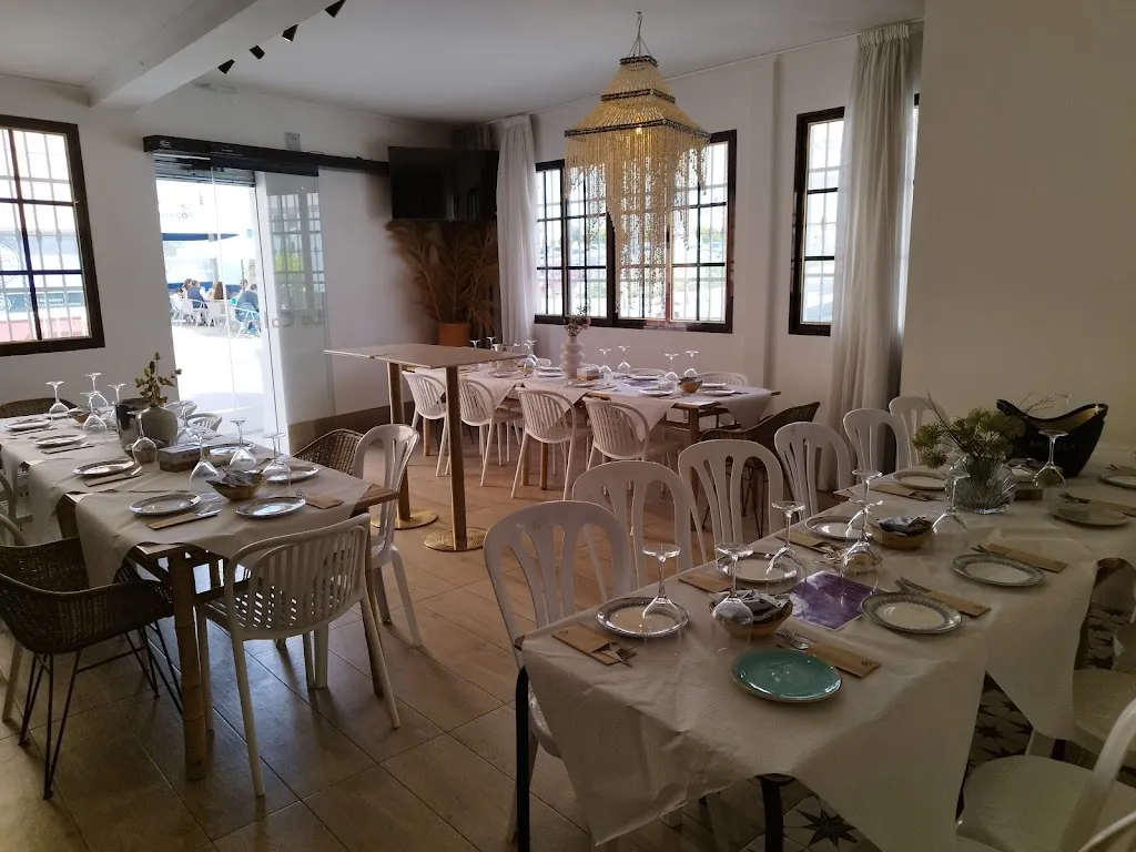 La Caleta Restaurante restaurant in Utrera