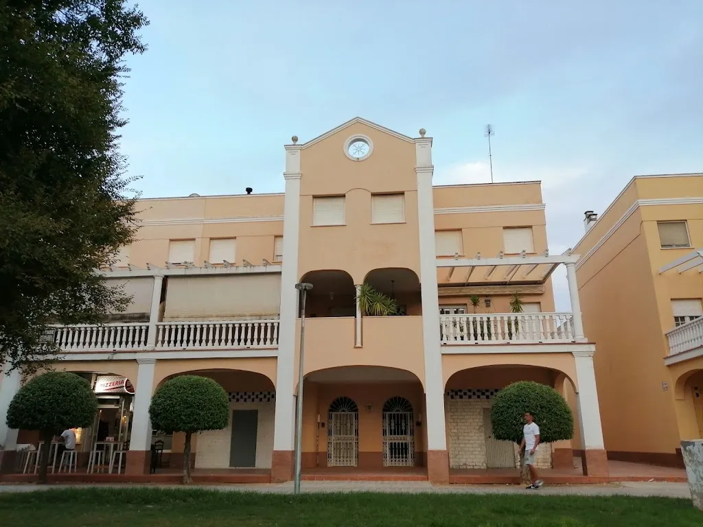 Iryna Radchenko_PIZZERIA BON APPETIT_Utrera_review