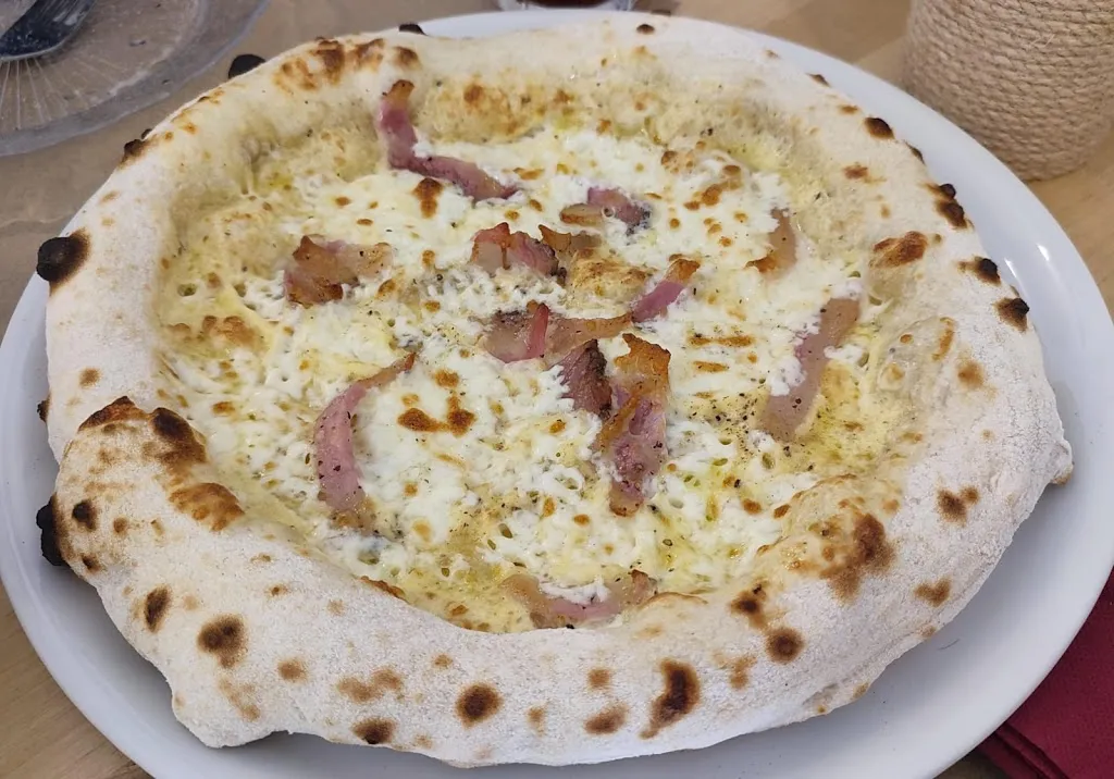 Restaurante Santoro Cocina Italiana Y Obrador_Utrera_slider_image_2