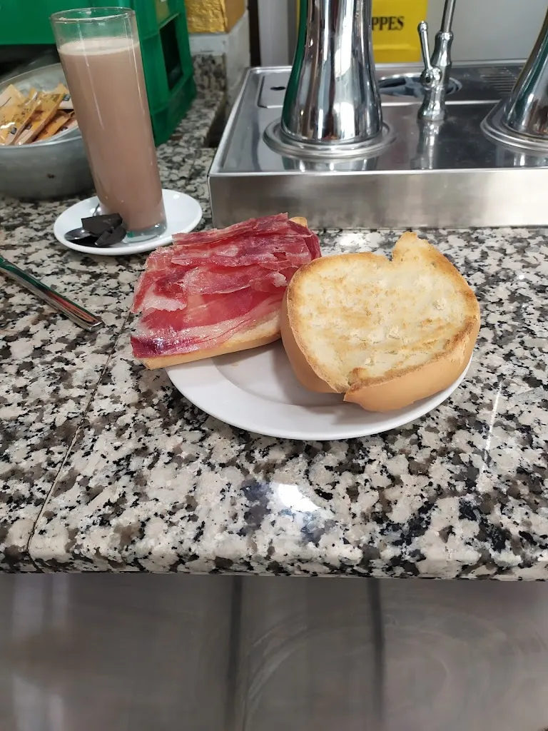 Menu_CERVECERÍA AJÚ_Utrera_immagine_4