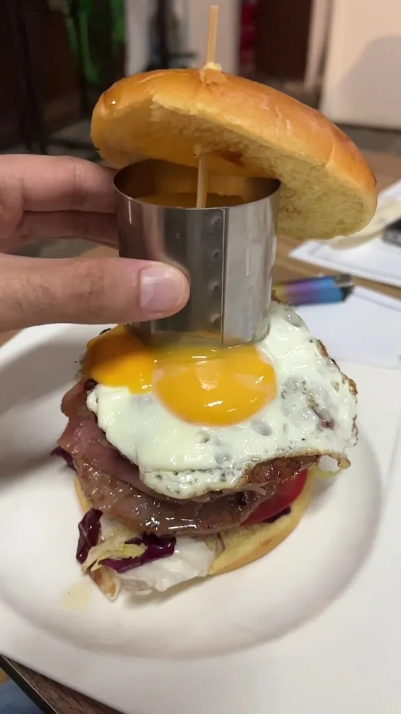 Gonzalo Ukem_Venta Cuatrocaminos_Villanueva del Ariscal_review