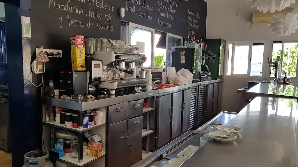 Venta Cuatrocaminos restaurant in Villanueva del Ariscal