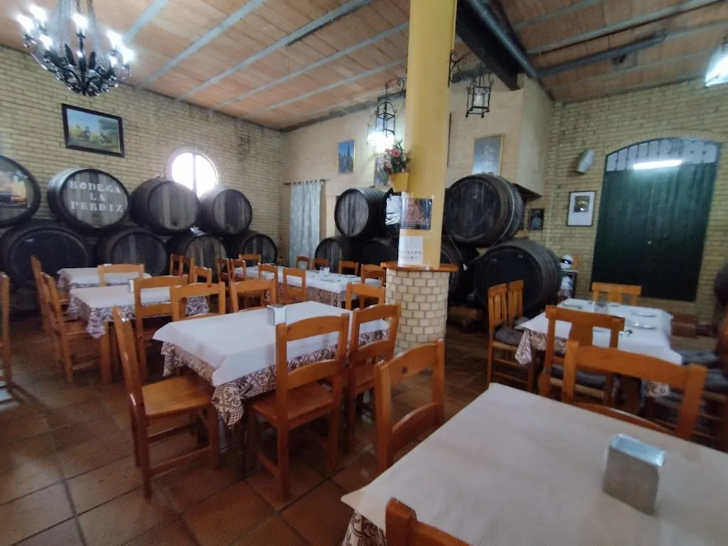 Restaurante La Perdiz_Villanueva del Ariscal_slider_image_3