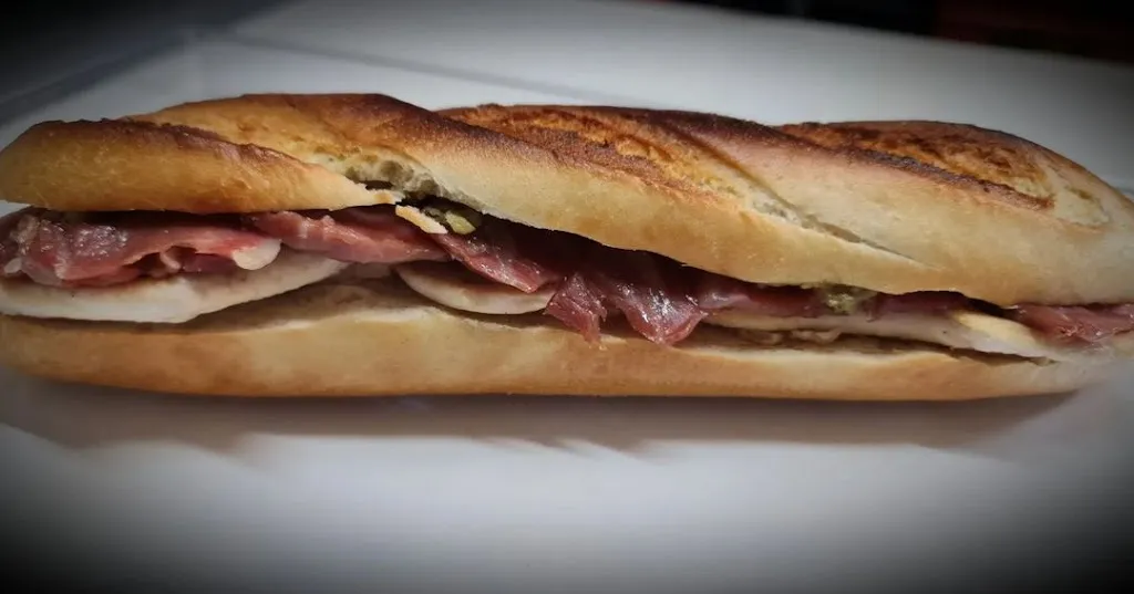 Cervecería La Excusa_Villanueva del Ariscal_slider_image_2