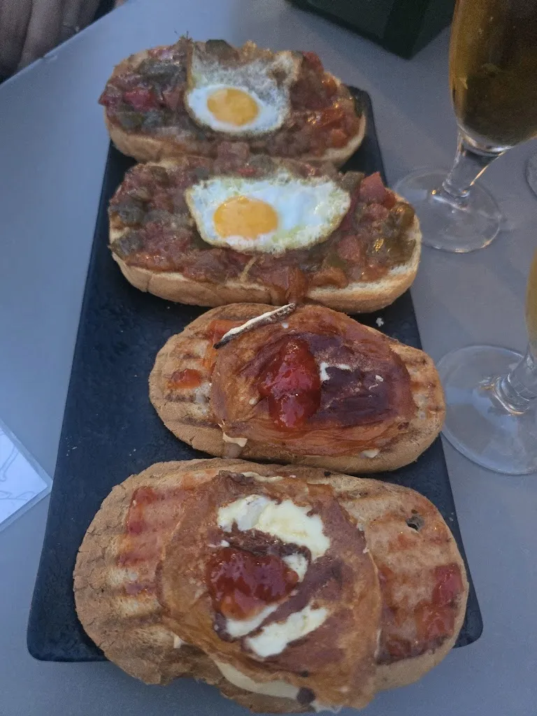 Cafe Bar La Marina_Carboneras_slider_image_2