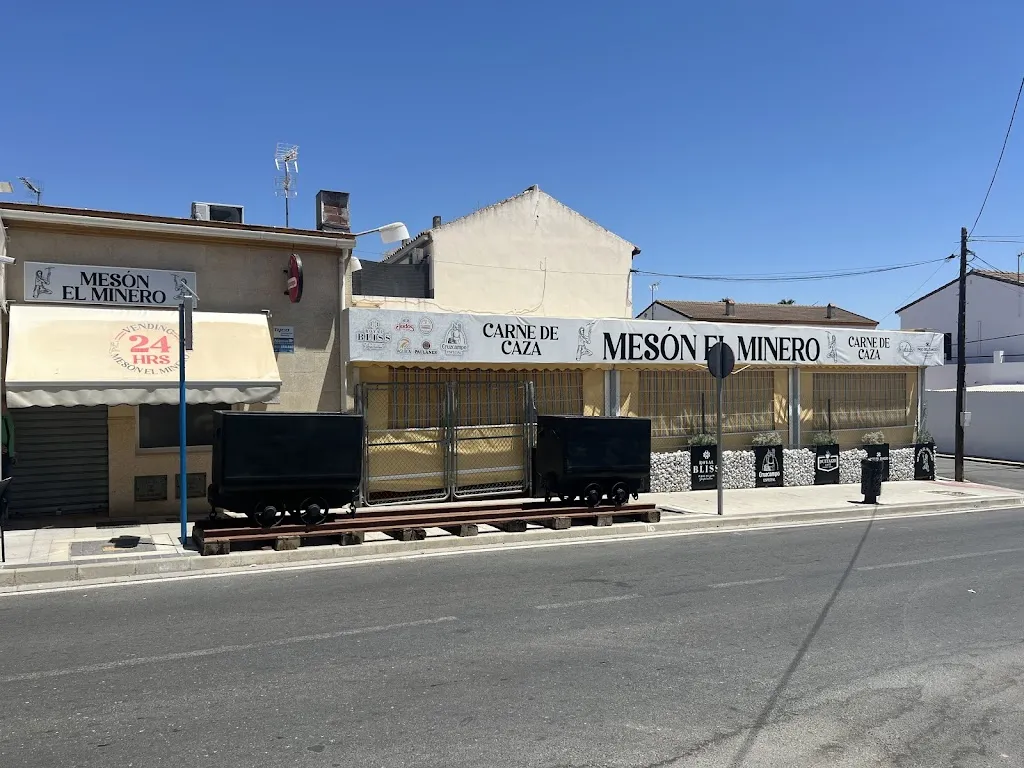 Mesón el Minero ristorante a Villanueva del Río y Minas