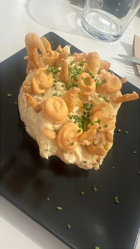 Paula Castilla_Bar Teleclub New_Villanueva del Río y Minas_review