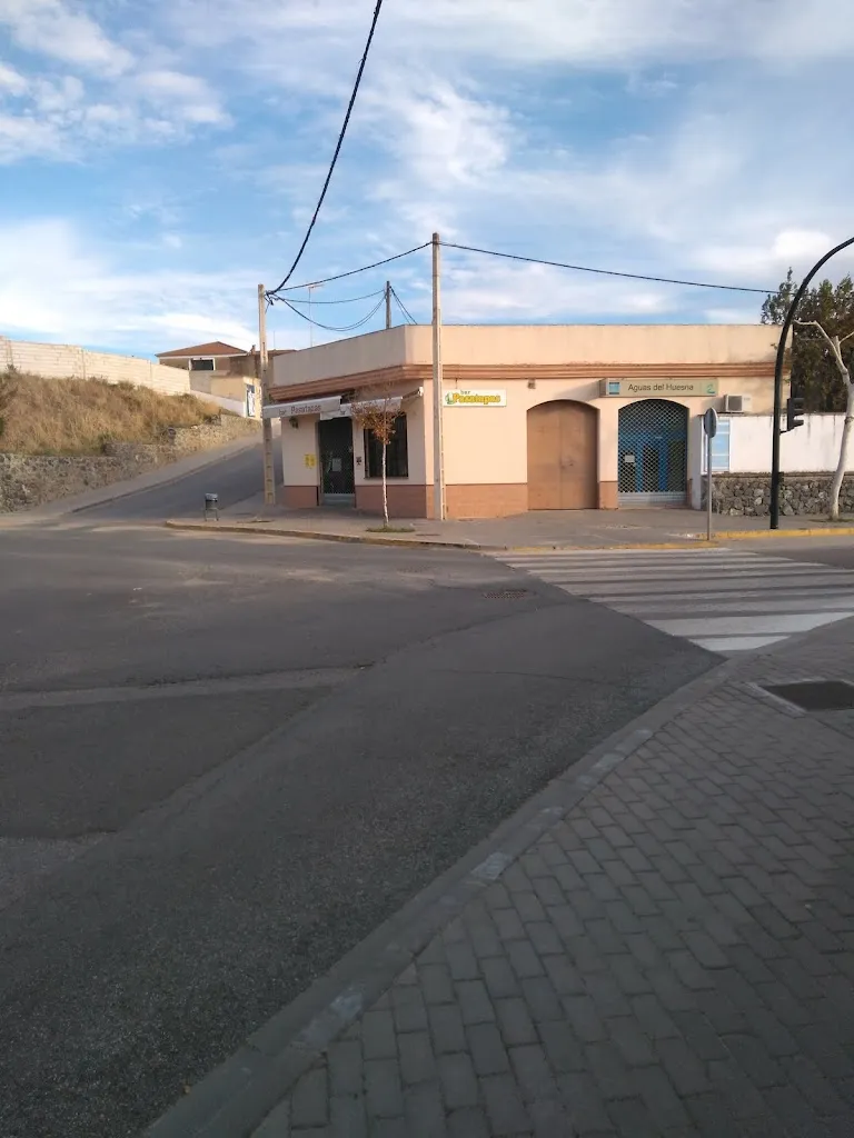 Bar Pasatapas restaurant in Villanueva del Río y Minas