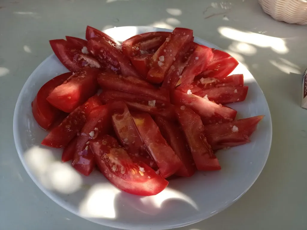 Miguel Morgaz Duran_Bar El listones_Villanueva del Río y Minas_review