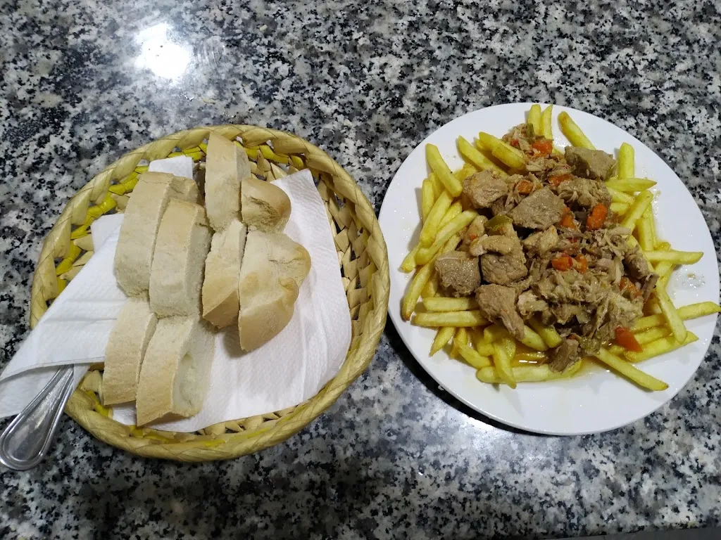 Menu_Bar Kruze_Villanueva del Río y Minas_image_1