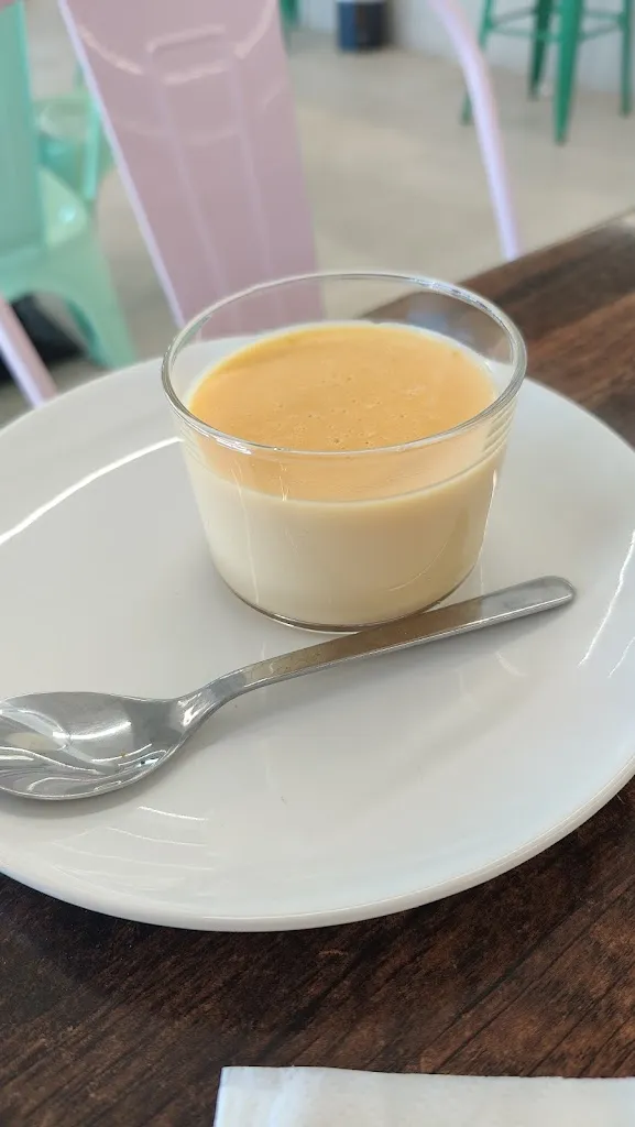 Alberto Riol_Cris Café Área 117 Restaurante_Adradas_review