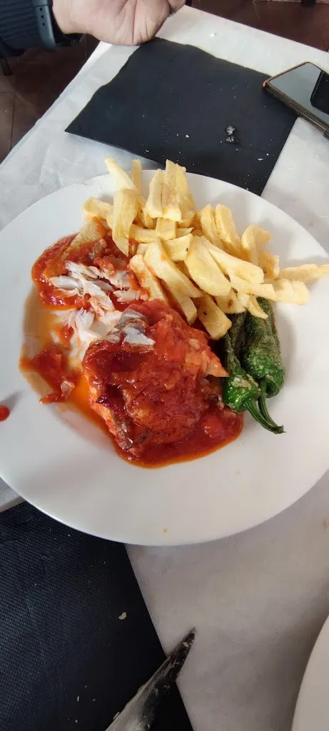 Yara Lopez_EL BOSQUE DE CARYMAR_Ágreda_review