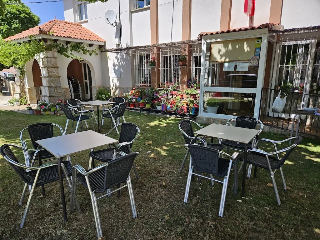 La Cantina Bar Restaurante de Ángel & Tina_Alconaba_slider_image_1