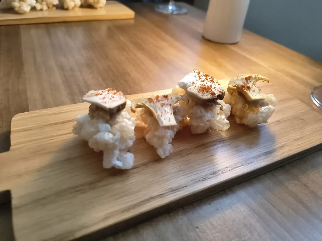 Juan Pedro Tole Santi_La Lobita_Abejar_review