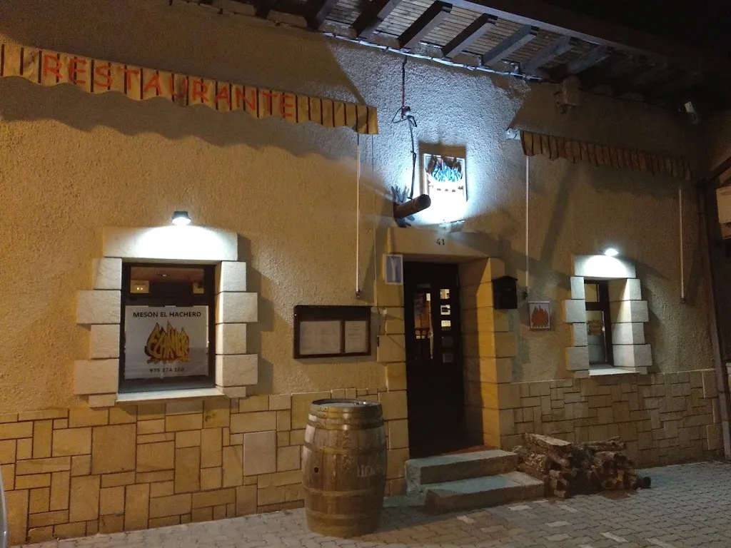 Mesón El Hachero restaurant in Abejar