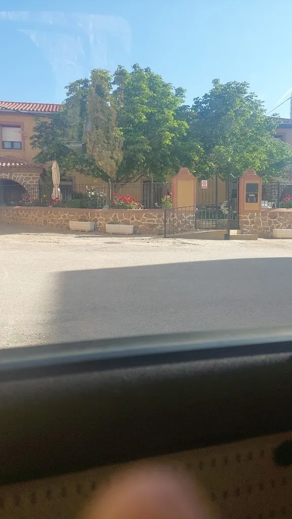 Euroswap Villa tik tok_Restaurante Bar Las Escuelas_Aldealafuente_review