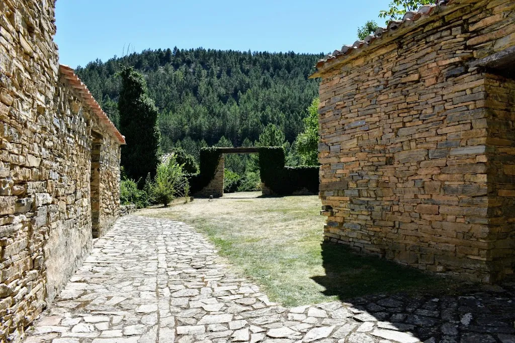 GABRIEL QUIÑONES_Merendero_Aldealafuente_review