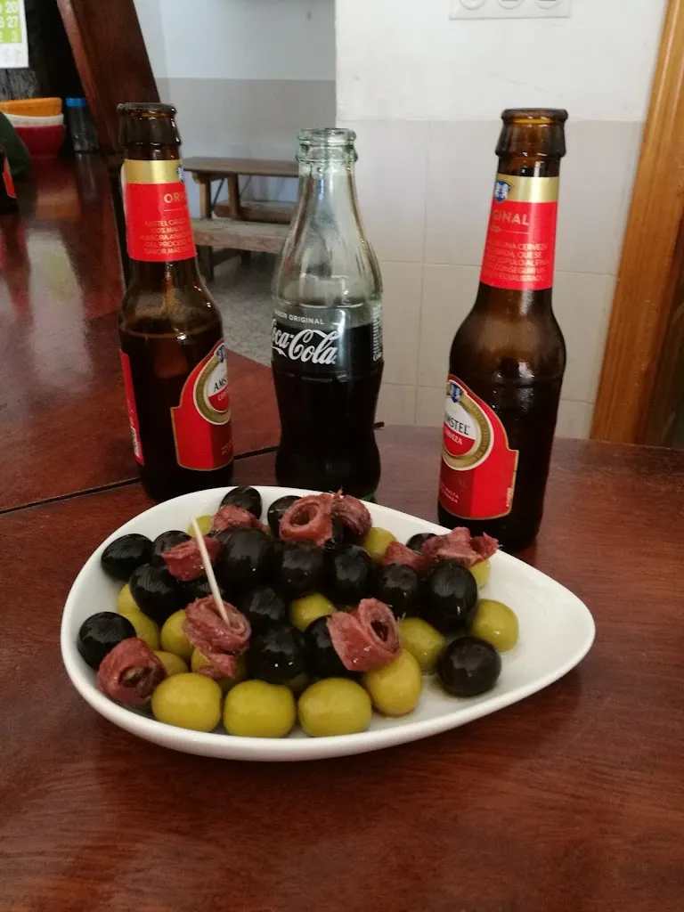 Bar de Narros 'La Cantina'_Aldealseñor_slider_image_2