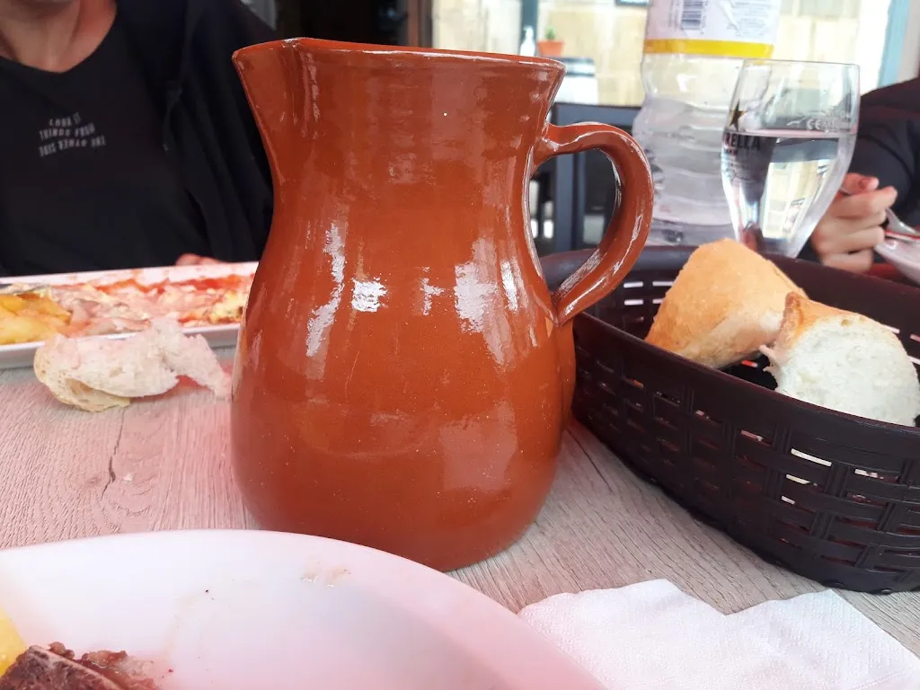 ana ruiz_Piqueras Food Bar_Almarza_recensione