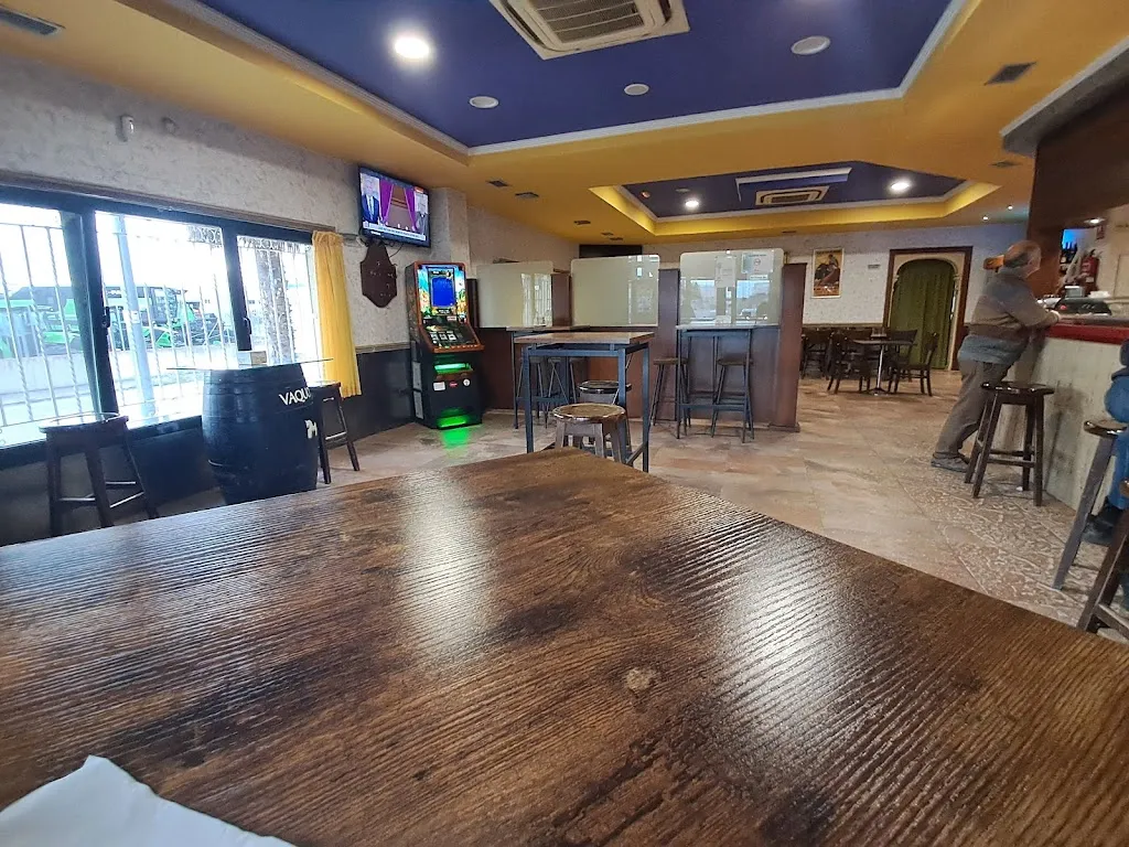 Tihamer Mate Ciobota_Restaurante El Polígono de Almazán_Almazul_review