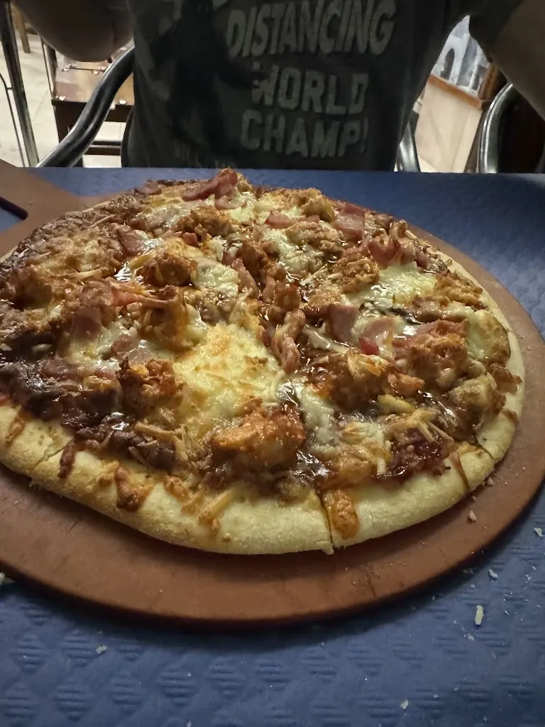 Silvia Regina_Archi Café_Almazul_review