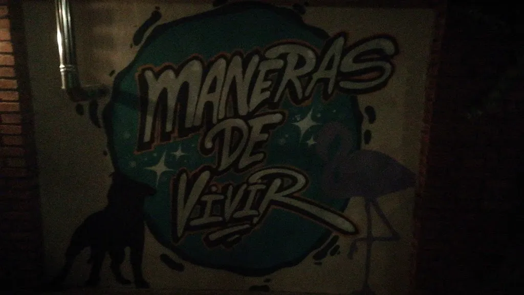 Izasca5_Maneras de Vivir_Almazán_review