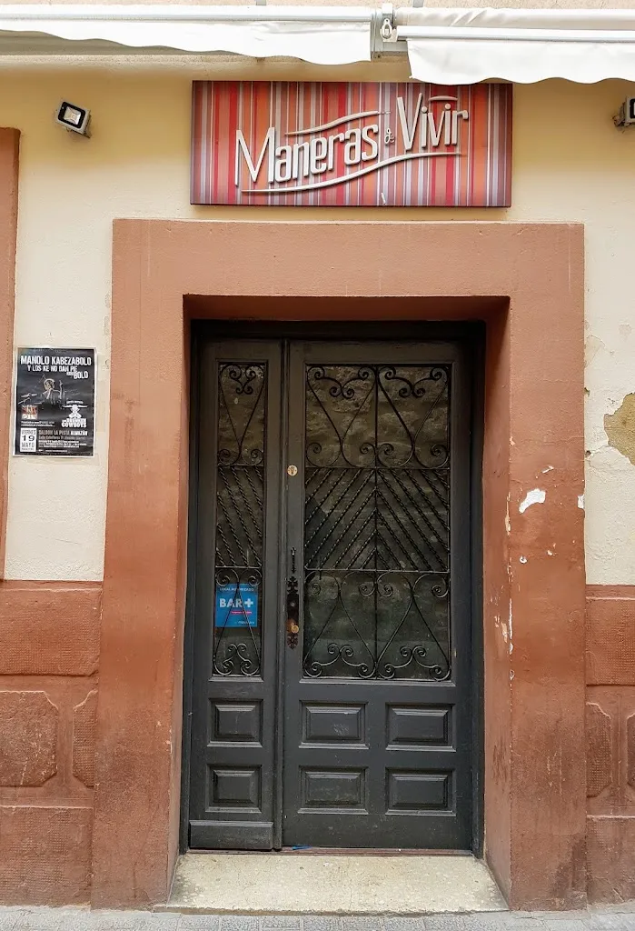 Maneras de Vivir restaurant in Almazán