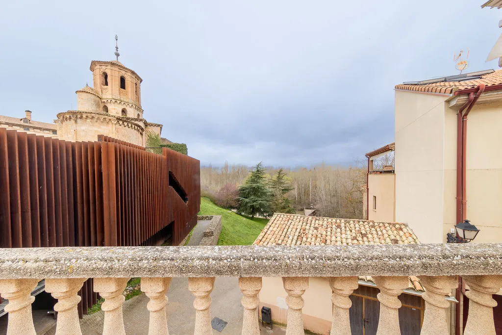Hostal y Restaurante Puerta de la Villa_Almazán_slider_image_3