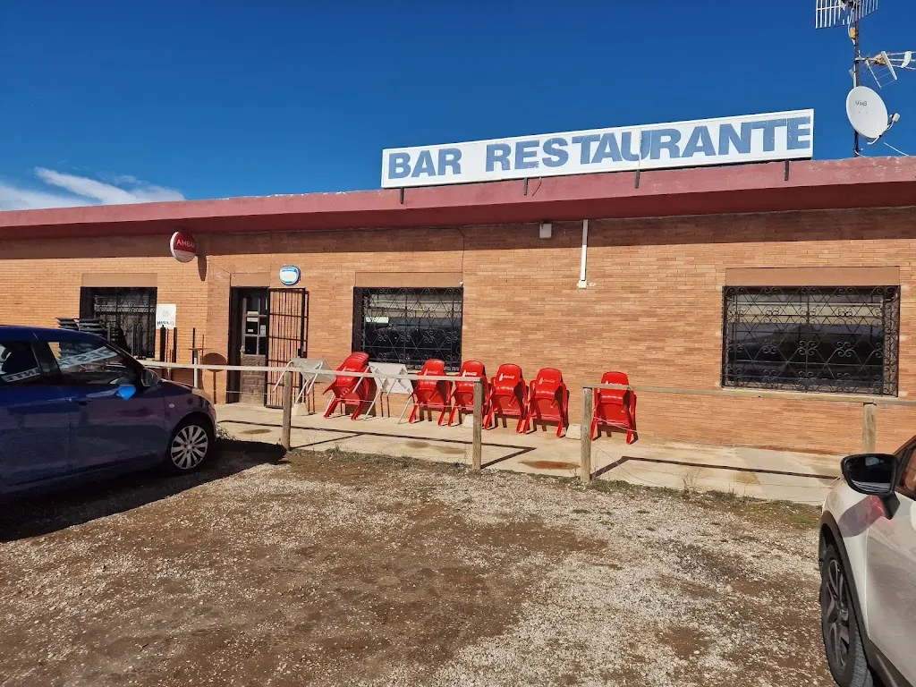 Bar Restaurante Calasanz restaurant in Almenar de Soria