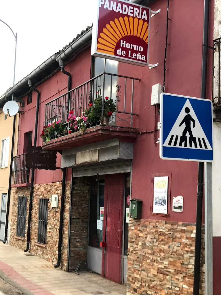 Almenar-Art restaurant in Almenar de Soria