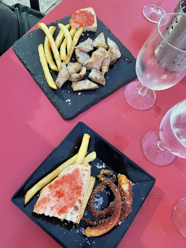 Daniela Pucciarelli_Los Boliches_Carboneras_review