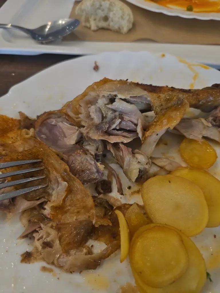 Angela Agurto_Restaurante San Cristóbal_Arcos de Jalón_review