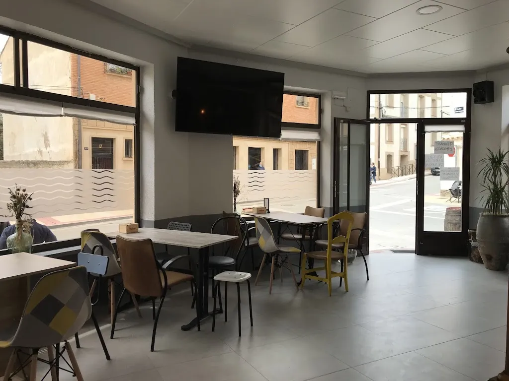 BILBO GASTROBAR restaurant in Arcos de Jalón