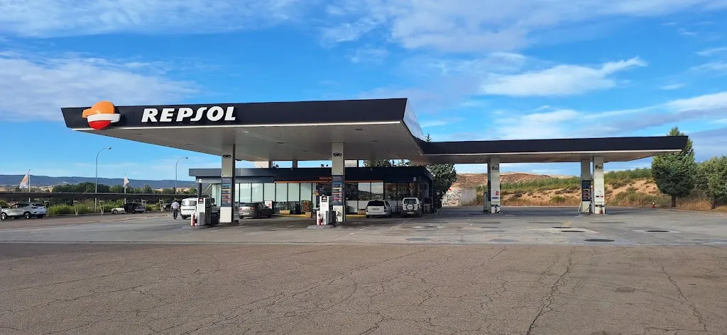 Cafeteria La Ladera restaurant in Arcos de Jalón
