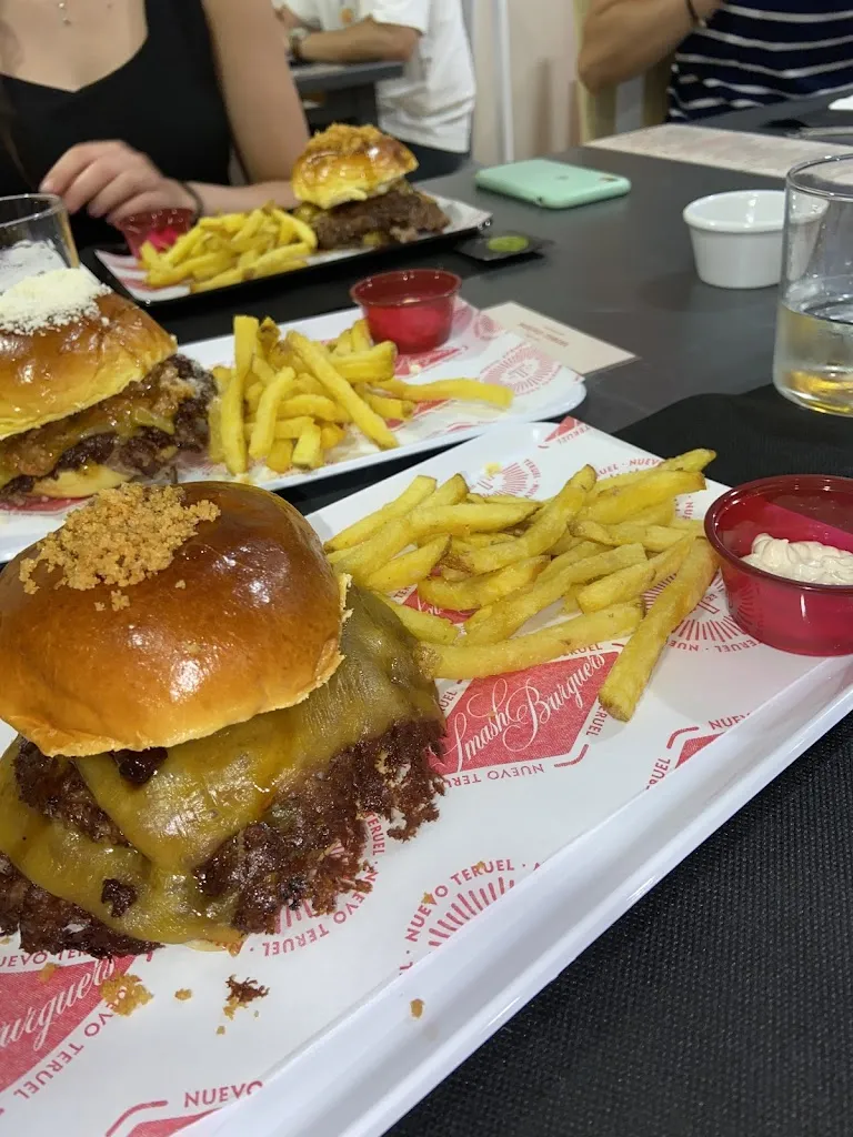 Izana Laguna Carnicero_Nuevo Teruel Smashburgers_Ausejo de la Sierra_review