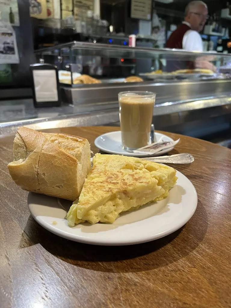 Sam Friedman_Restaurante La Barca_Barca_review