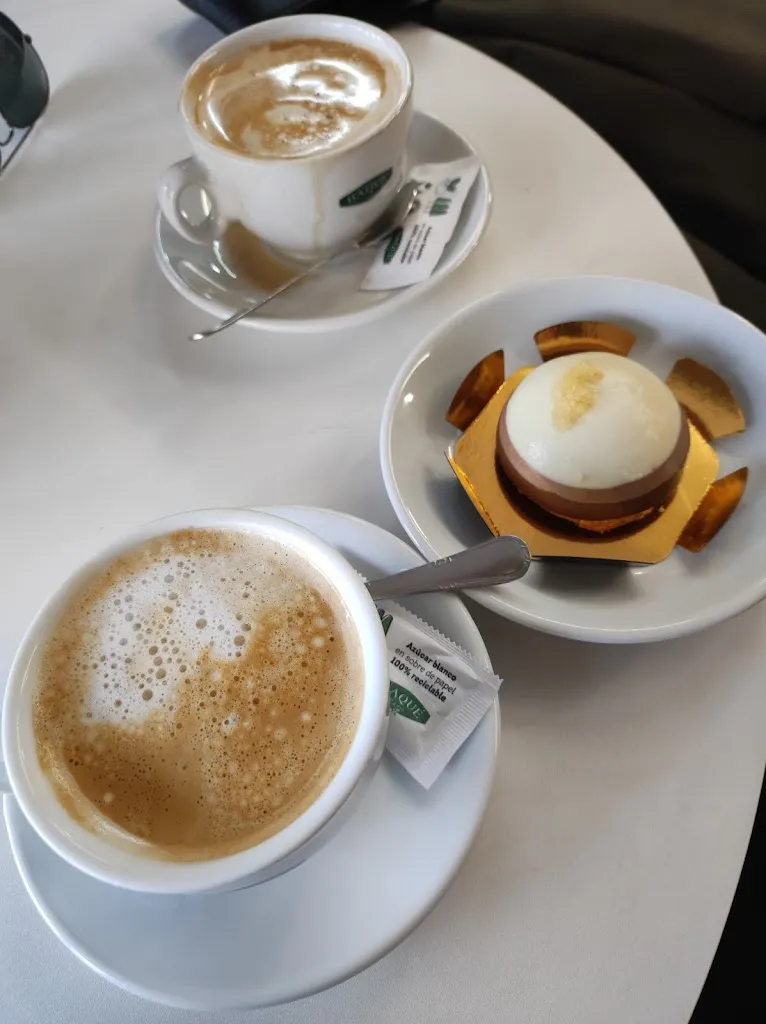 Leyre Fernández_Confiteria El Torero_Berlanga de Duero_review