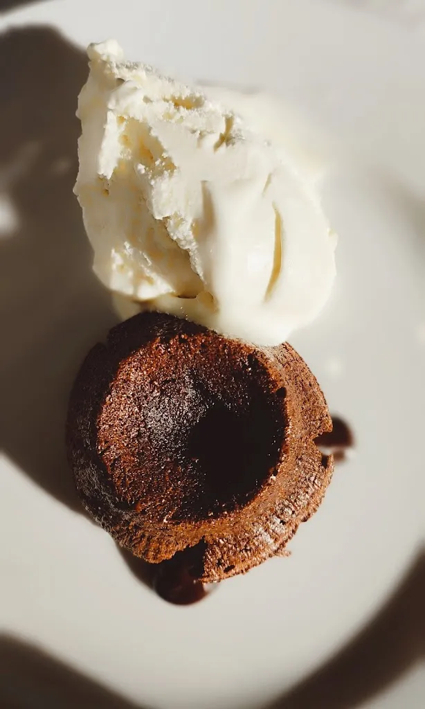 HELENA VARGAS_Bar Restaurante Tienda Piscinas de Gómara_Buberos_review