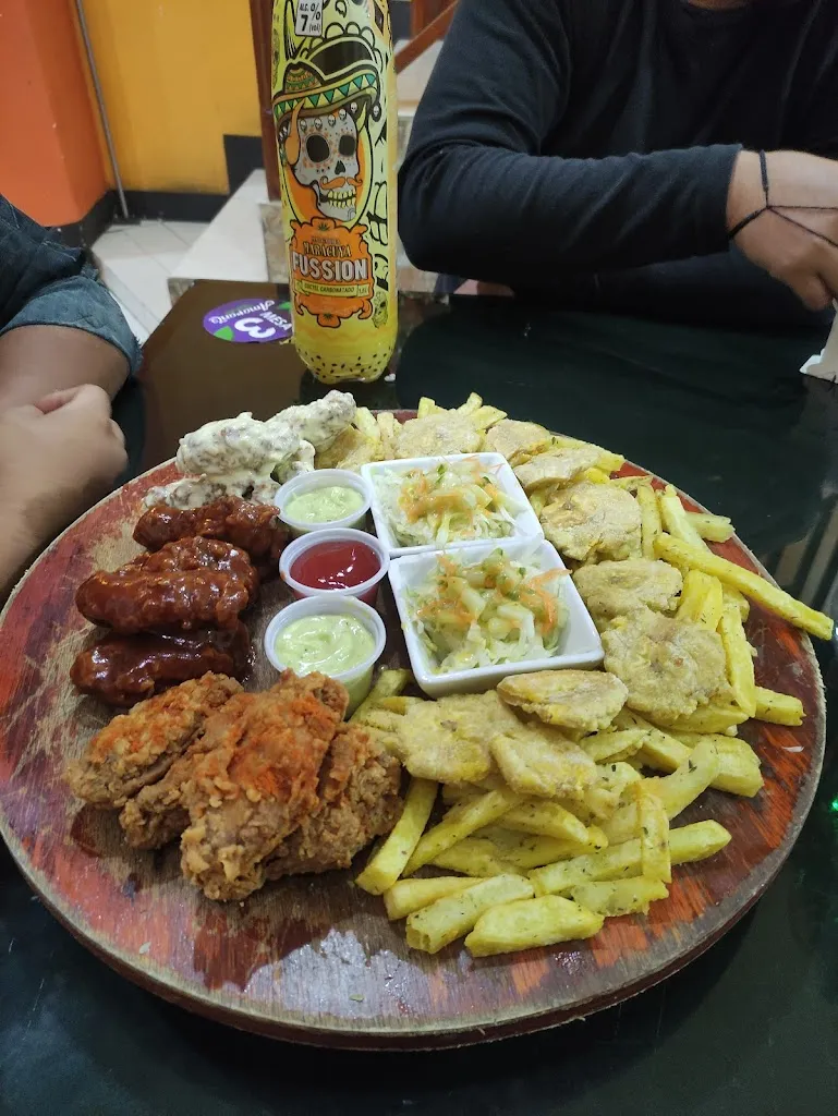 Menu_Amaranto Food & Drink_Arenillas_image_4