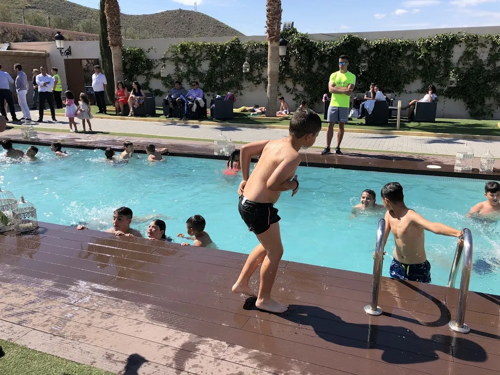 Andrés García García_Jardines Caparrós_Carboneras_review