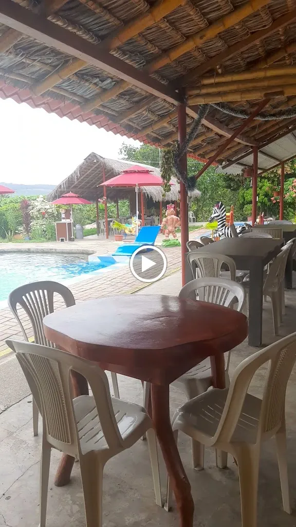 La Finquita restaurant in Arenillas