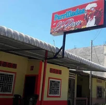 PARRILLADAS " EL PAVO " restaurant in Arenillas