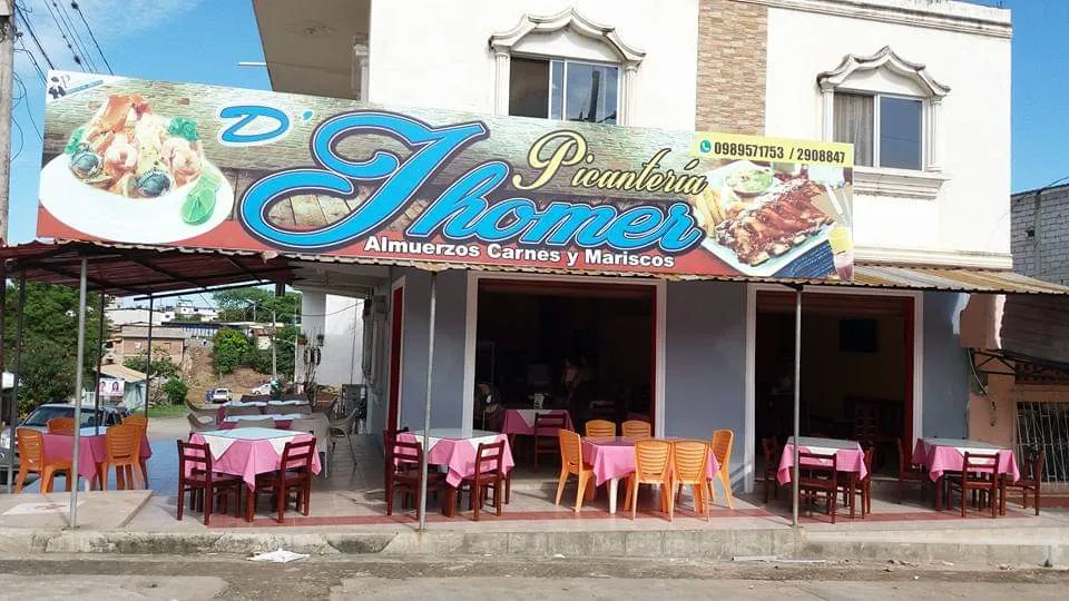 Picanteria D'JHOMER restaurant in Arenillas
