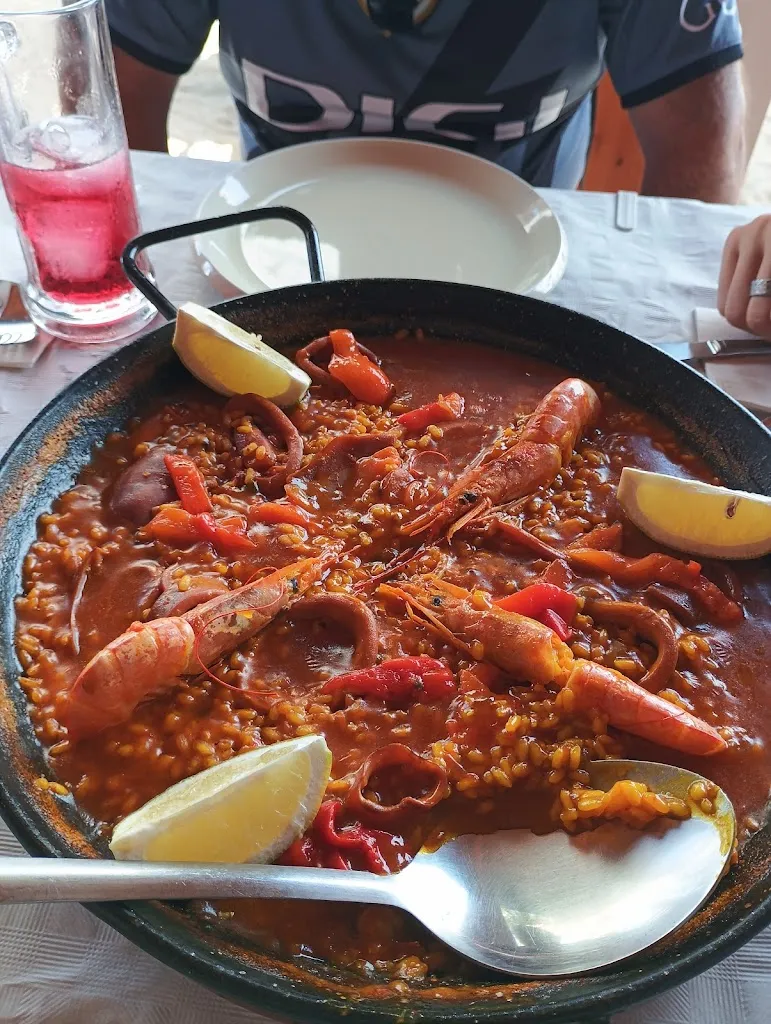 Mª Teresa Velasco_Xiringuito de Cristobal_Carboneras_recensione