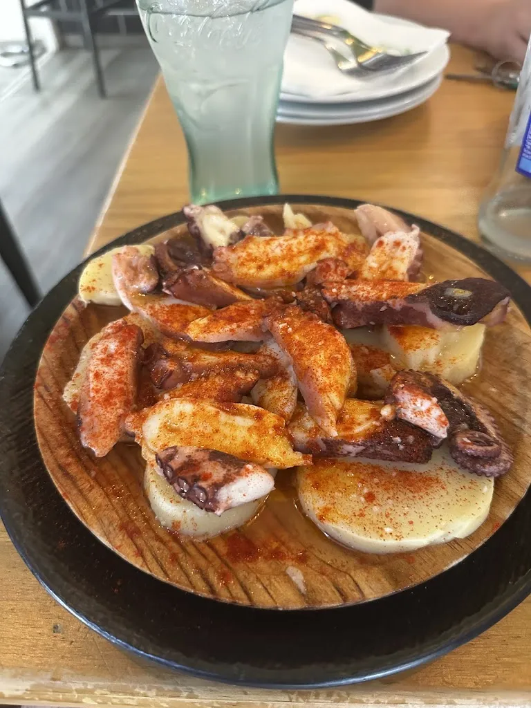 Brayan Cortes M_Cervecería Marisquería Martín_Buitrago_recensione