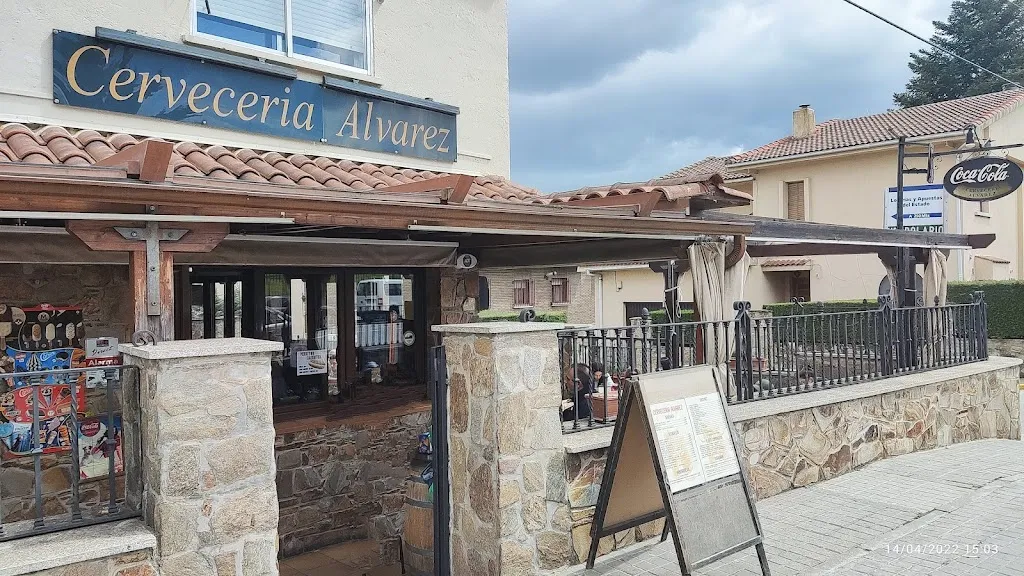 Cervecería Álvarez y Loterías y apuestas del Estado restaurant in Buitrago
